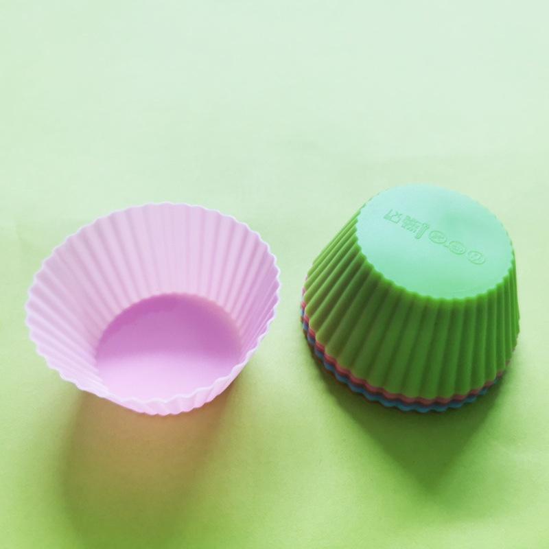 Moule à Muffins Réutilisable en Silicone de 2,8 pouces Pour une Cuisson et un Nettoyage Faciles