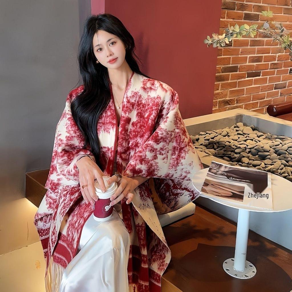 High-End Ink Painting Women's Autumn Winter Shawl Cloak - Warm Travel Cape Outerwear