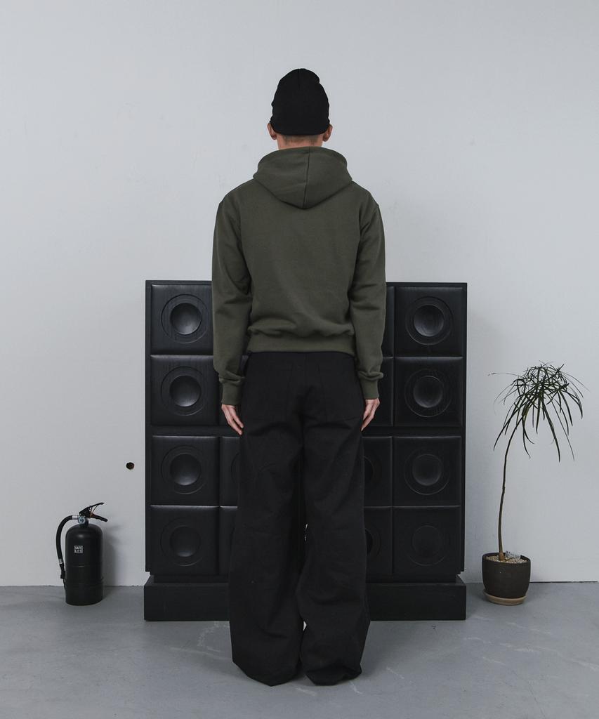 Tansanmageunesyum Horseshoe Applique Pants (Black)