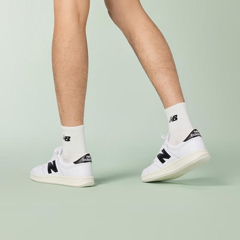 NEW BALANCE Herre- og Dame-Fritidsallsidige Boardsko CT500CLA