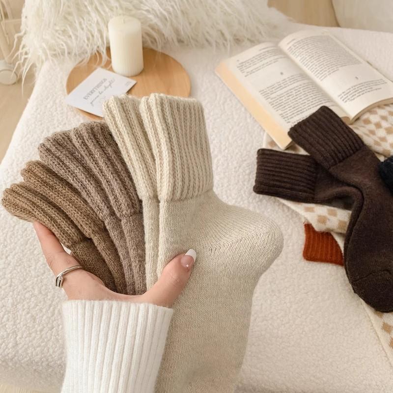 5 Pairs Winter Thickened Wool Socks Women's Breathable Comfortable Plush Low Tube Snow Socks Korean Warm Cashmere Socks