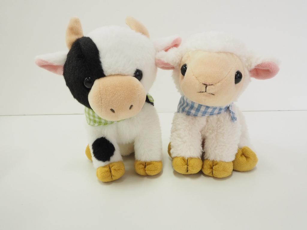 Sanei Boeki Kutacchi Anima Sau (S) Plysjleke, Totallengde 18cm