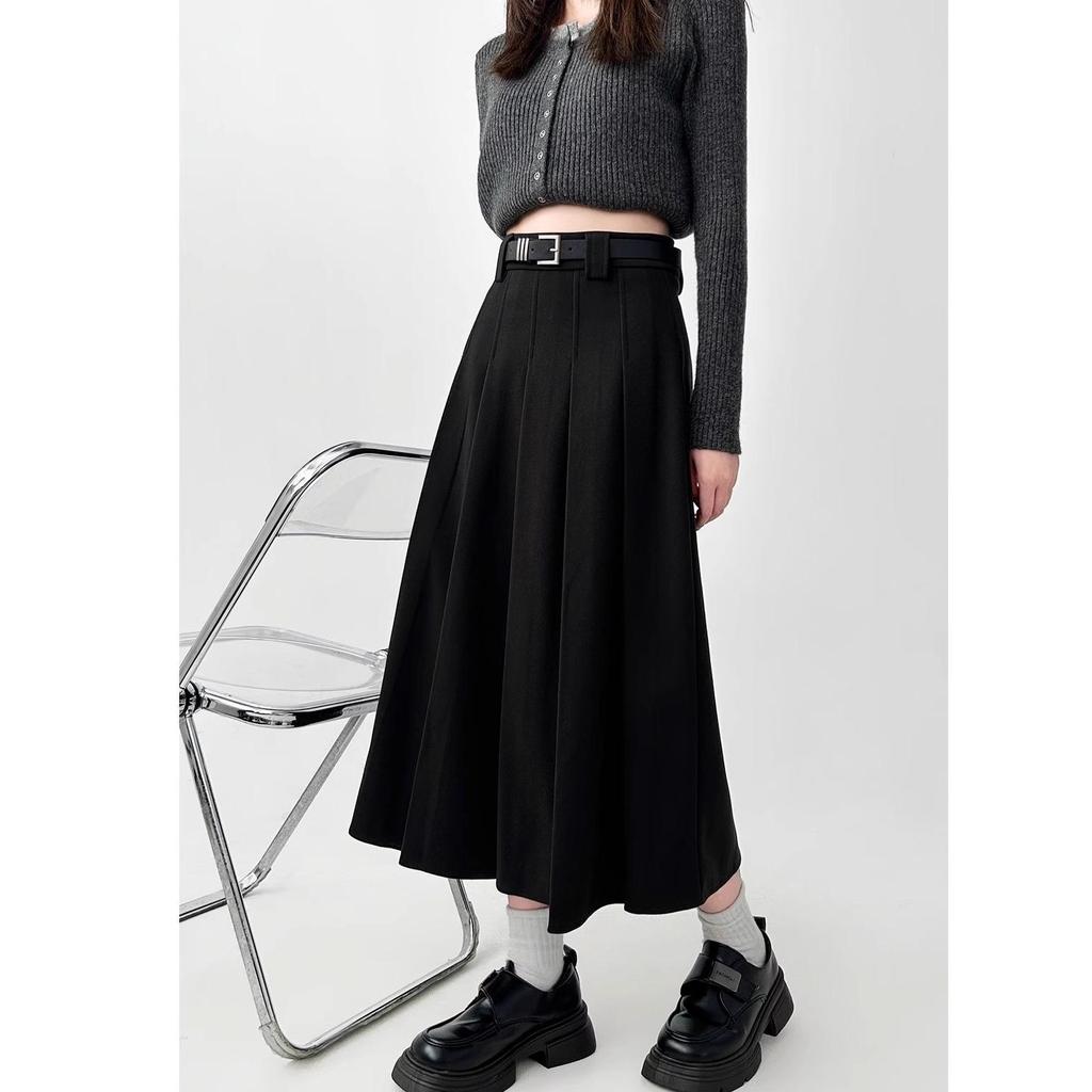 Women's Plus Size High Waist A-Line Woolen Pleated Skirt for Pear Shape, Mid-Length, Slimming Hips Cover