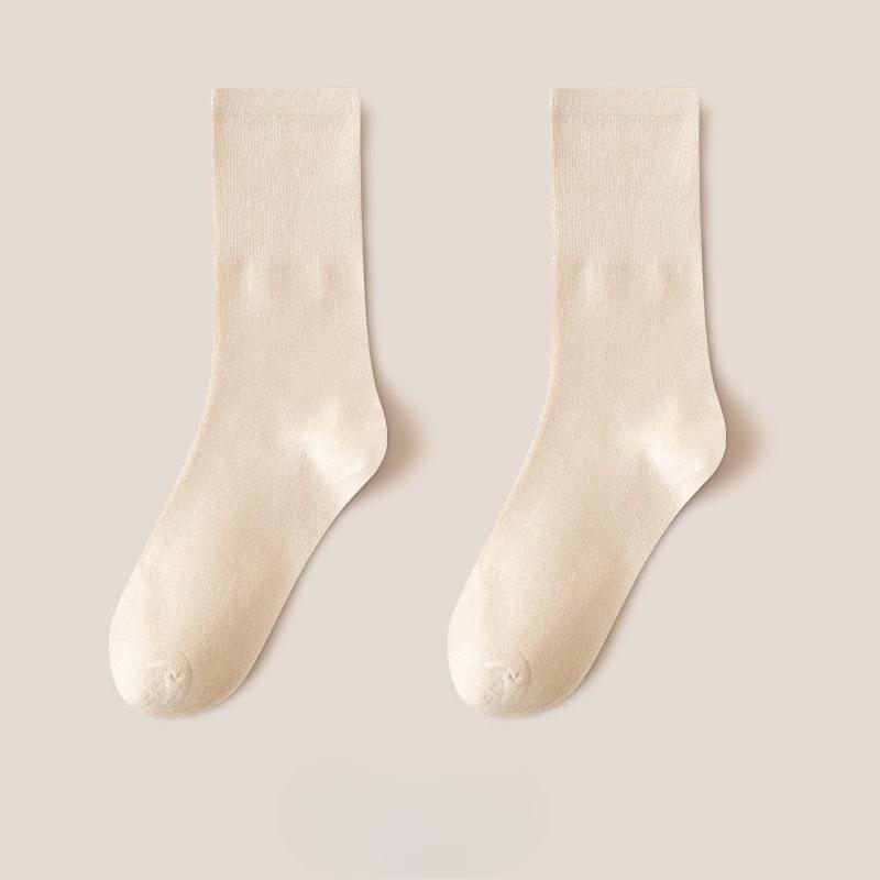 Solid-color Socks for Women Mid-calf Socks for Autumn and Winter Casual Style Women's Socks Versatile Pile Socks Boneless Postpartum Socks