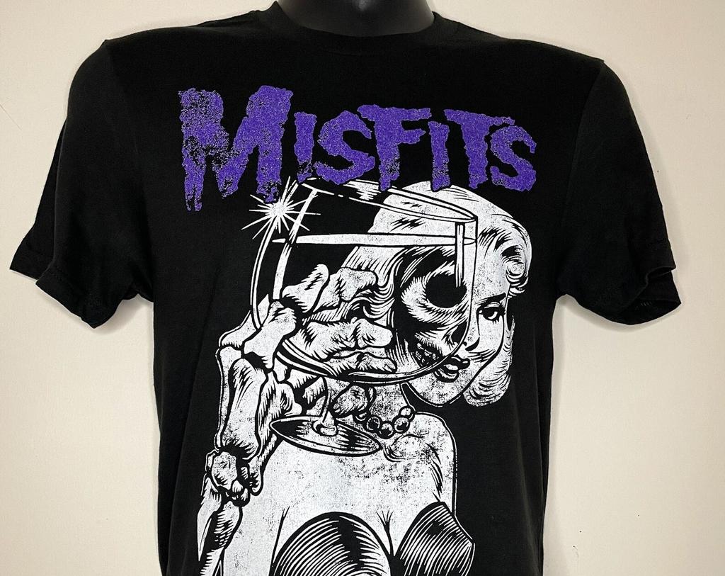 MISFITS Vintage Style Black T-shirt - Misfits T-shirt - Misfits Shirt