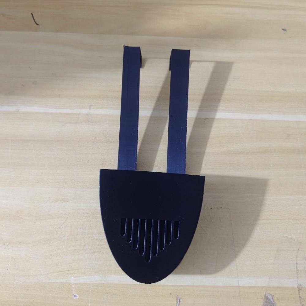 Plastic Toilet Tank Cleaning Tablet Holder Hanging Bleach Tablet Bracket Residential