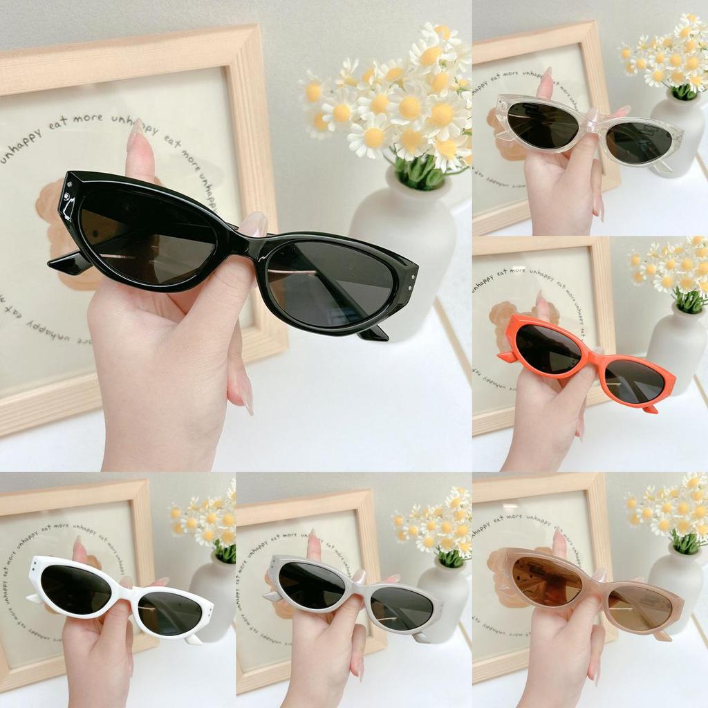 P1322 Hot Selling Small Frame Sunglasses Women's Fashionable Cat Eye Retro Sunglasses Wholesale
