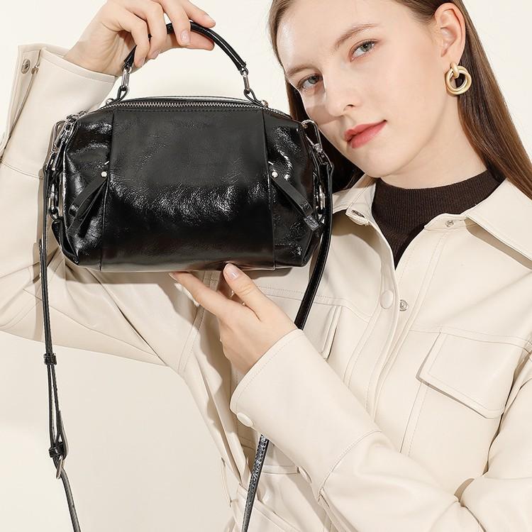 New Versatile Handbag Leather Shoulder Women's Bag