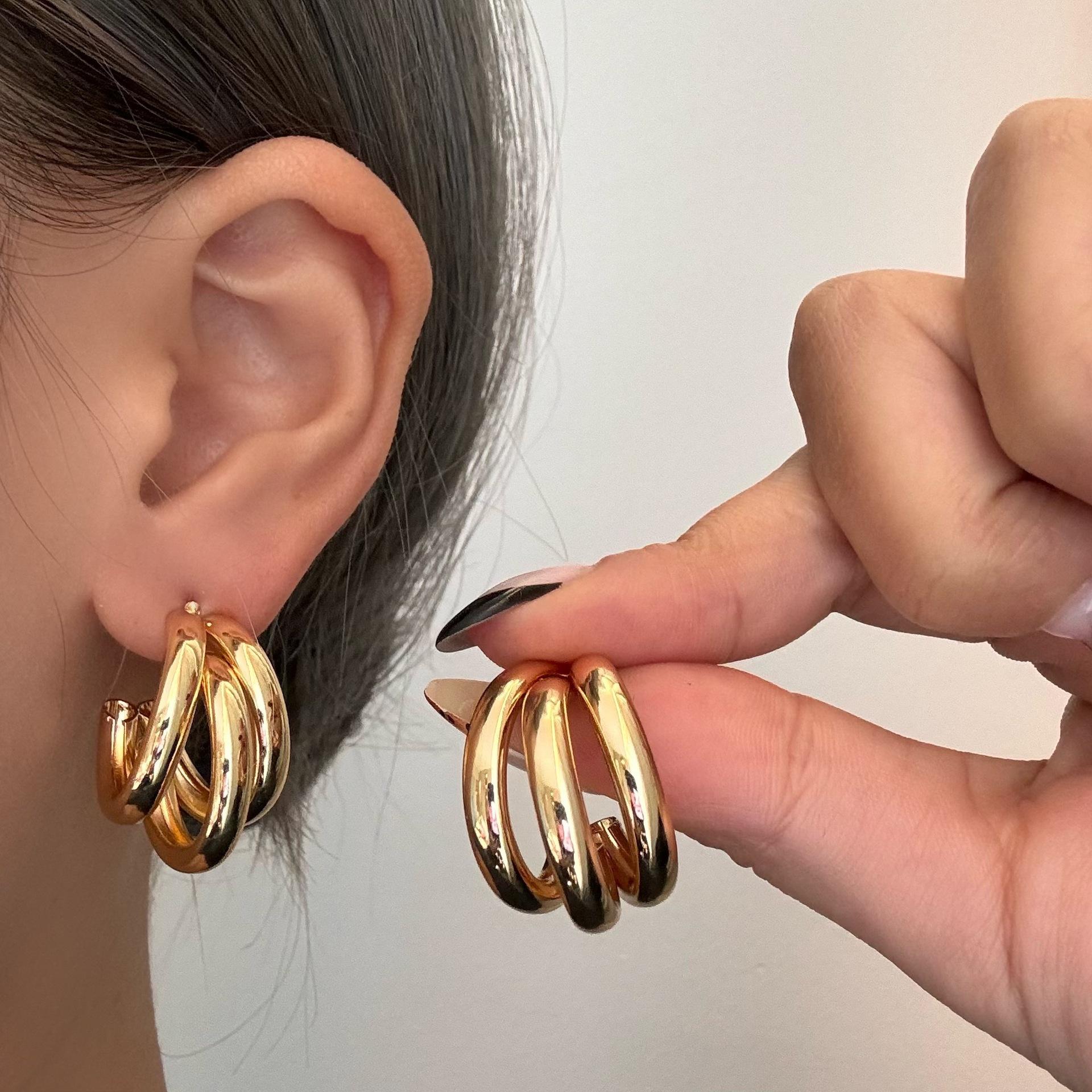 

Vintage Smooth Round Circle Earrings for Women Girls Stainless Steel Multi Layer Hoop Earring Daily Wear Party Zircon Gifts