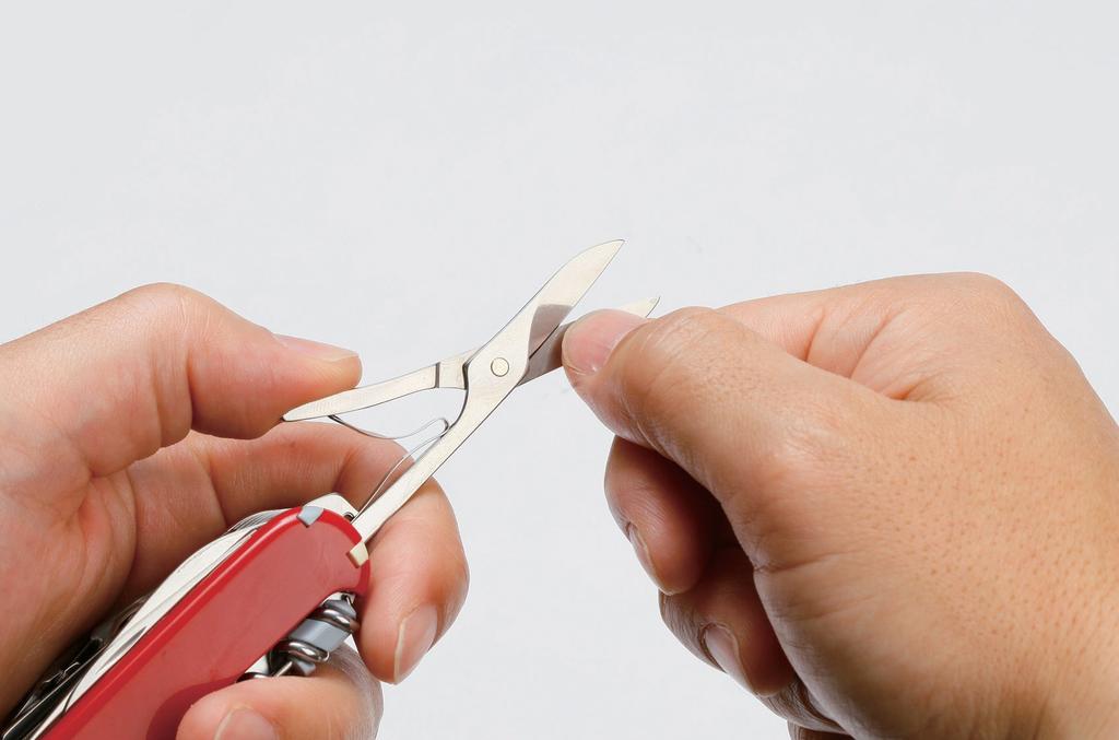 VICTORINOX Compact Red Swiss Army Knife Multifunctional Knife Camping Outdoor Wire Stripper Drawer Writing Instrument Ballpoint Pen Scissors Multi