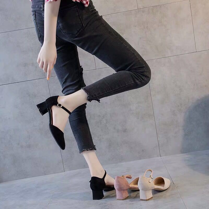 Spring and summer new French thick heel high heels versatile gentle fairy style middle heel one-word buckle with bag head sandals