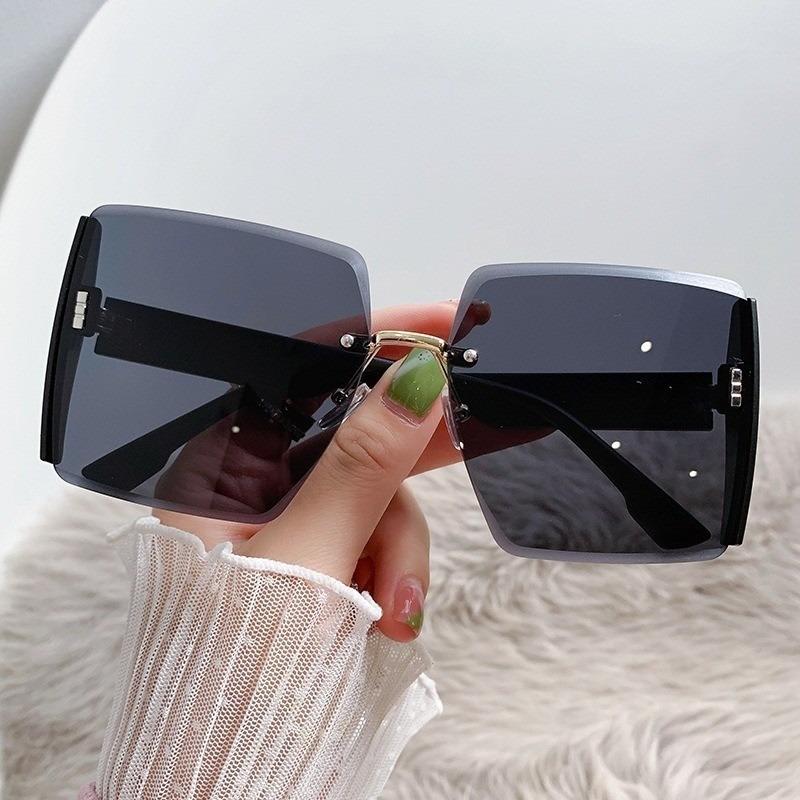 Korean Style Classic Black Big Square Shades Sunglasses for Women Men Fashion Women Sunglasses with Uv Protection