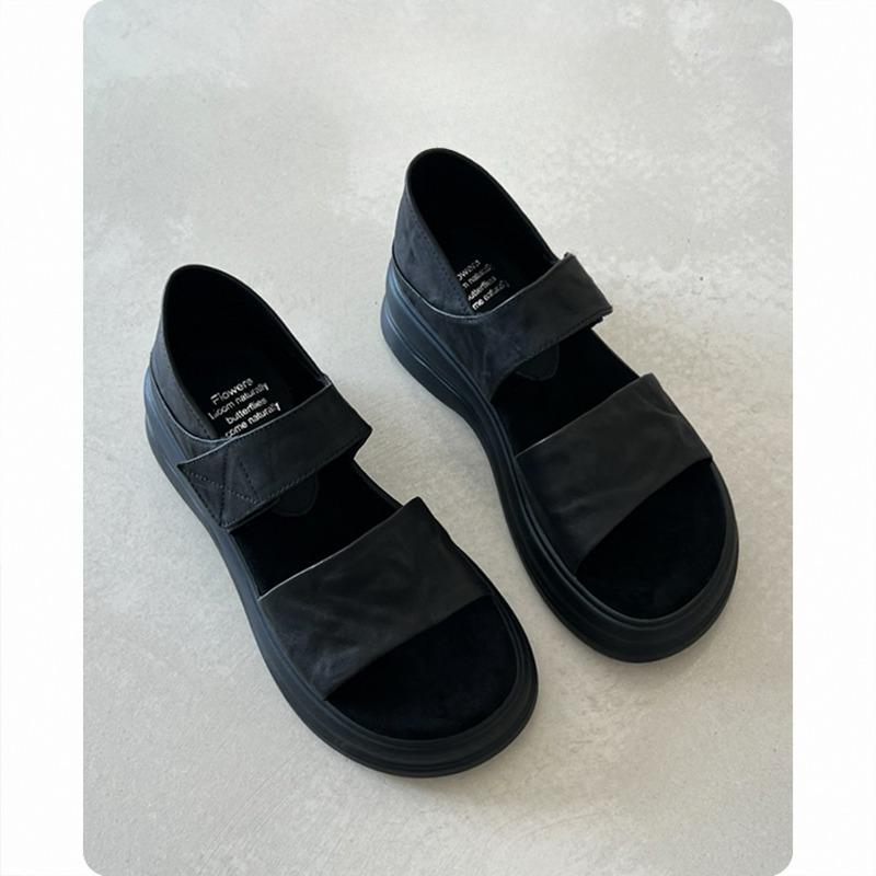 Thick-soled Sandals for Women Retro Casual Height-increasing Versatile Soft-soled Shoes