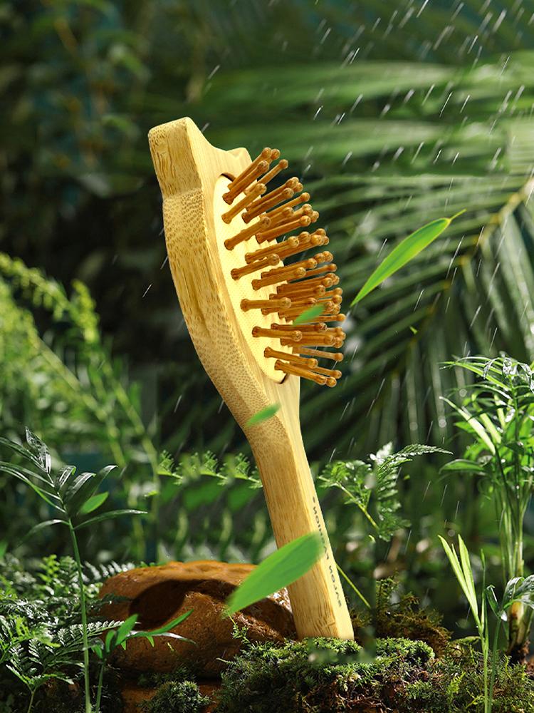 Cute Cat Wooden Comb Bamboo Massage Hair Combs Natural Anti-static Hair Brushes Hair Care Massage Comb Hairdressing Styling Tool