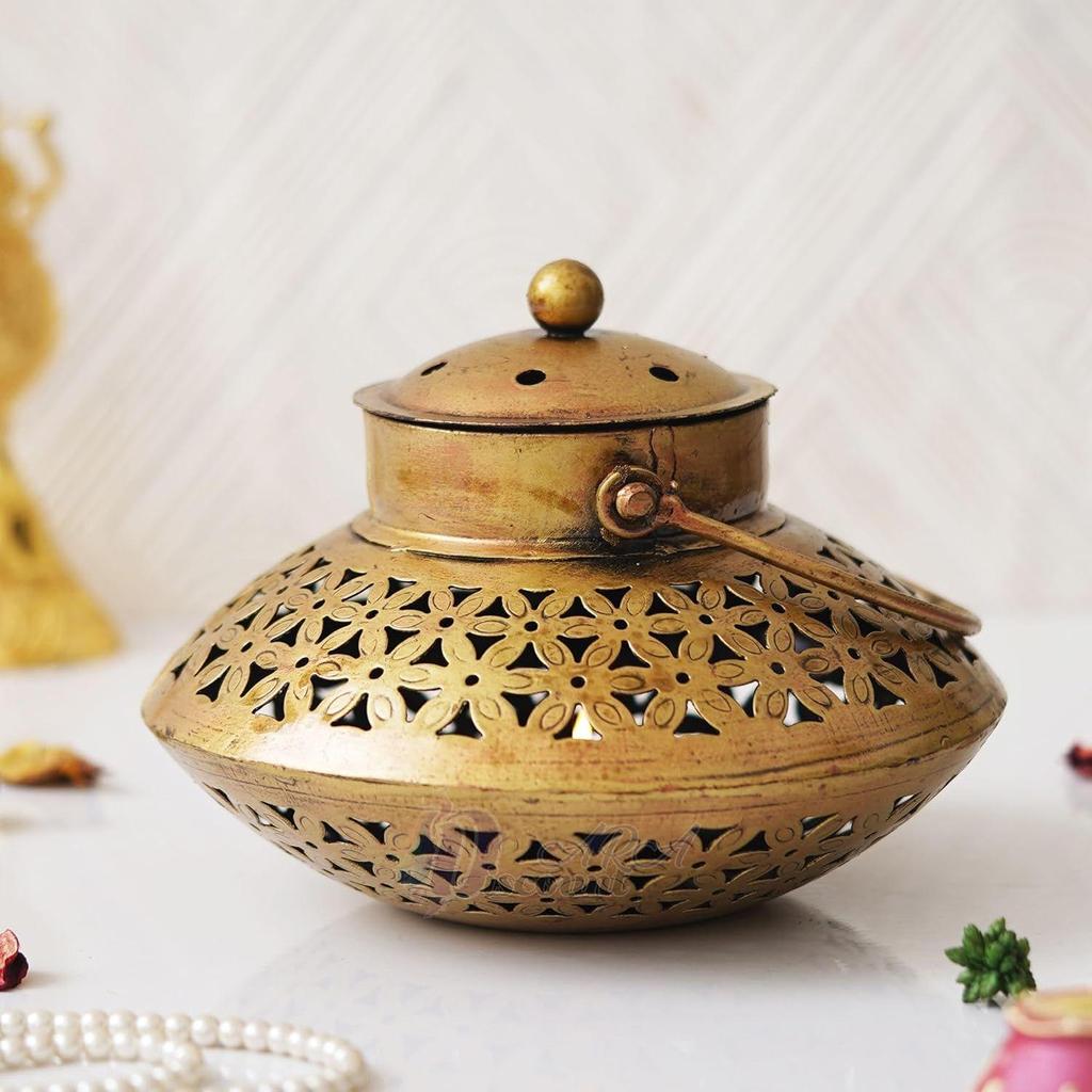 Candle Holder Antique Gold Finish Decorative Items, Home Decor Items for Living Room, Bedroom I Drawing Room,