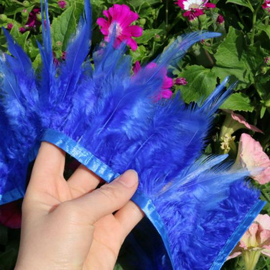 Bílé peříčkové látkové proužky pro DIY řemesla, dekoraci svatebních šatů a sukní