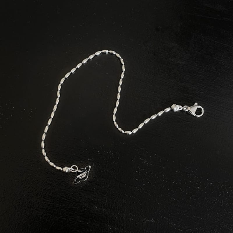FANTASTIC PLANET mini grain of rice bracelet