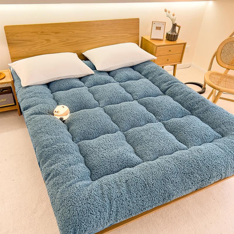 Thickened Lambswool Fleece Mattress Pad - Soft Winter Tatami Sponge for Dormitory Single Bed