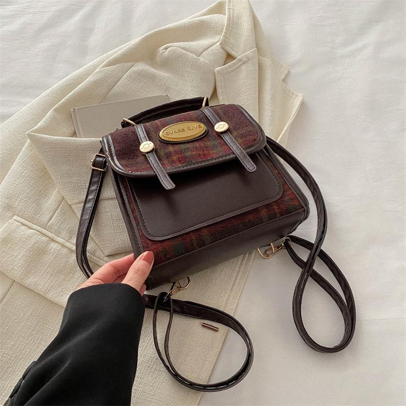 

Винтажная клетчатая темпераментная сумка 2025 ранняя весна новая универсальная ins сумка через плечо, сумка-мессенджер, женский рюкзак, тренд