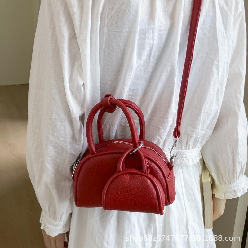Korean Version Niche Design Portable Shell Bag Women's 2025 New Foreign Style High-end Sense Versatile Single Shoulder Messenger Bag Tide