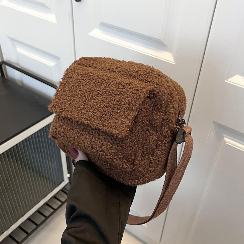 Women's bag small square bag new plush bag fashionable sweet messenger bag