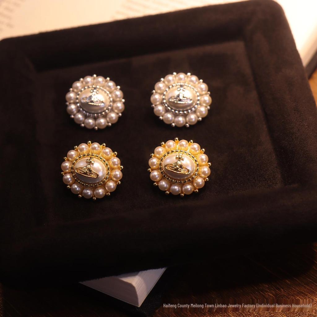 Vivienne Westwood Diamant Halskette & Ohrstecker Set – Modisches Pavé-Design