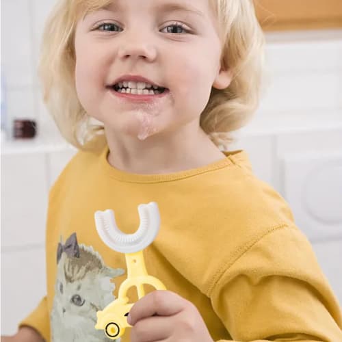 Two U-Shaped Kids Toothbrushes with 360× Rotation, Soft, Manual, for Babies Ages 2-12, Cute Oral Cleaning Tool with Recon Brush Heads, Perfect for Kid