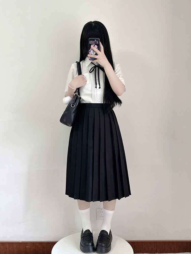 Women's Original Solid Color Pleated Skirt: Short, Medium, and Long Options for Student Graduation Photos