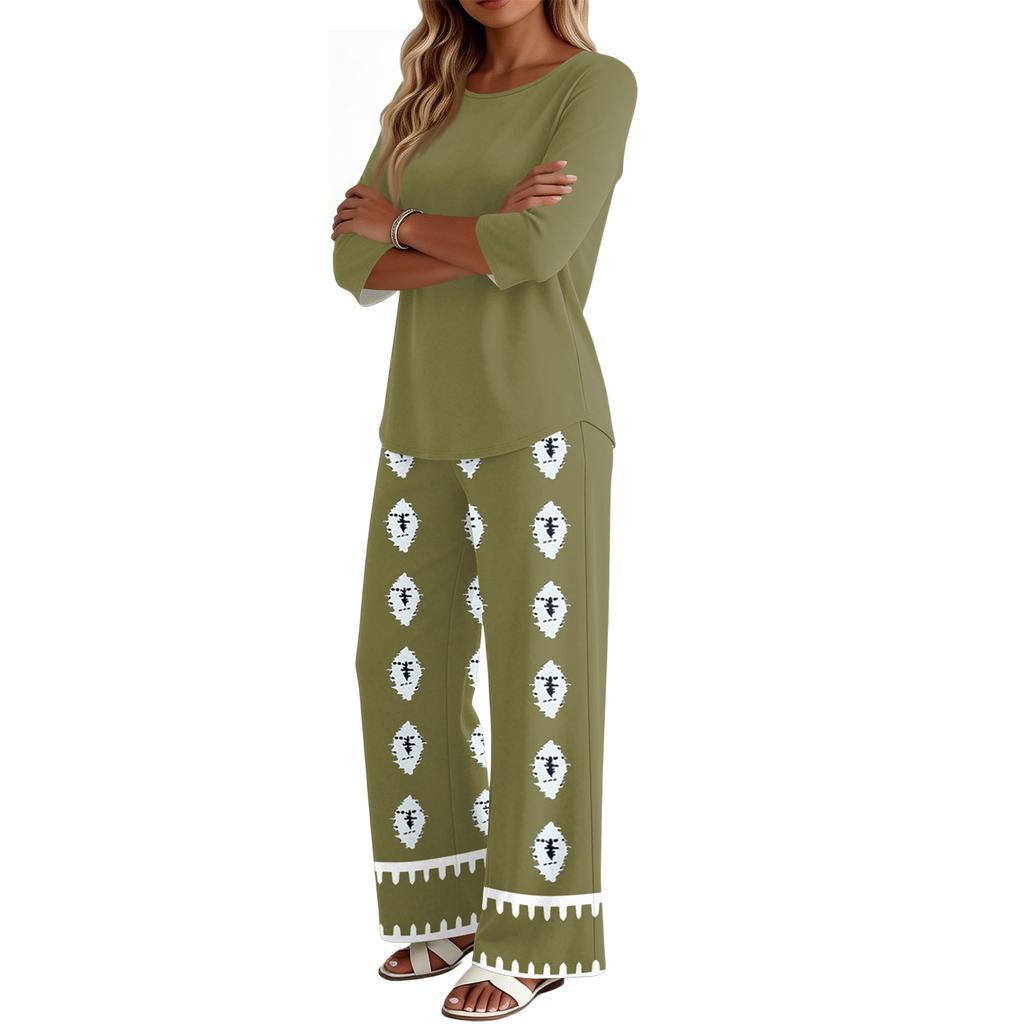 Women's Casual Fashion Round Neck Loose Fit Printed Three Quarter Sleeve Top with Wide Leg Pants Set Comfortable Two Piece Outfit