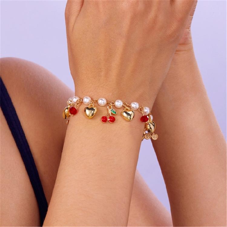 Elegante Bracciale a Tema Frutta Garantisce Comfort Bracciale Trendy da Donna Bracciale con Ciondolo a Cuore Adatto per l'Uso Quotidiano e le Feste