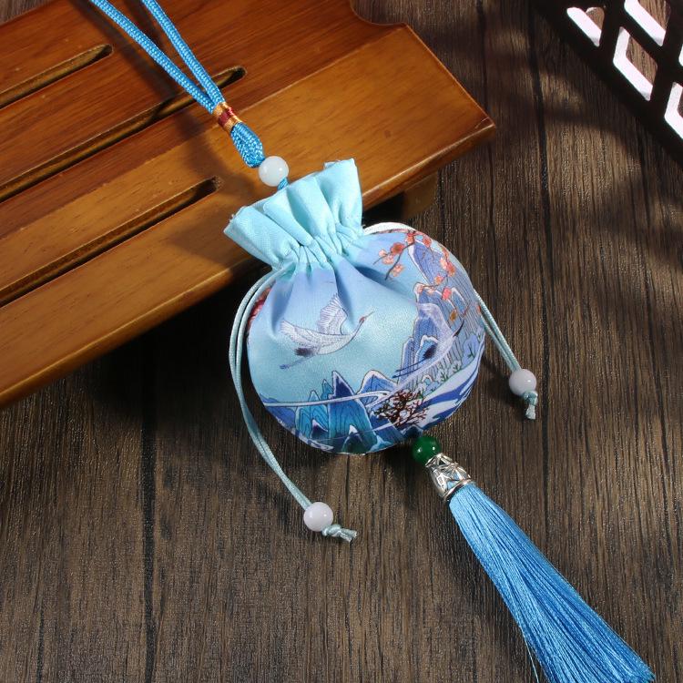 Chinese Mugwort Sachet: Traditional Herbal Mosquito Repellent Car Ornament - Dragon Boat Festival Pendant
