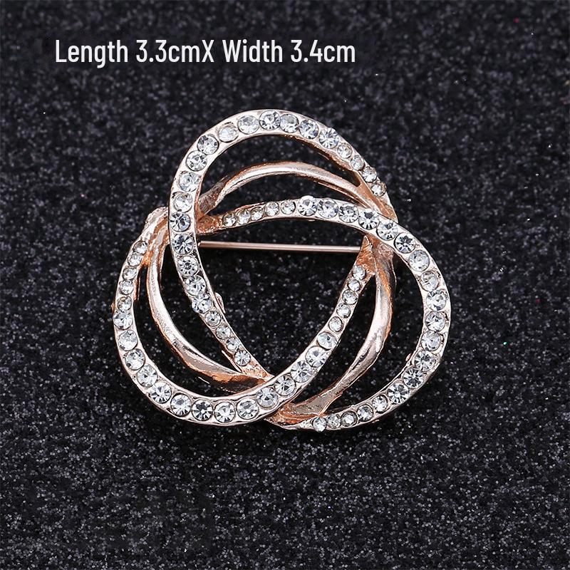 

«Элегантная женская брошь-заявление»: Модная булавка для шарфа или акцента на одежде.