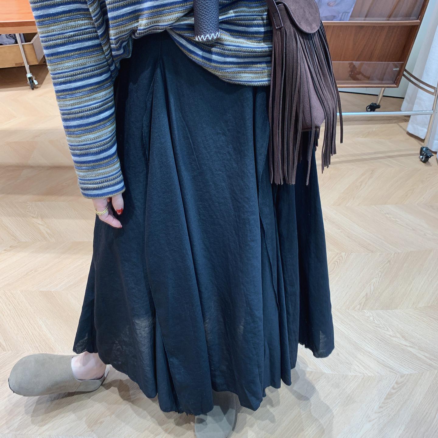 

Spring & Summer Retro Resort Style A-Line Women s Ruffle Long Skirt with Loose, Irregular Hem S чёрный
