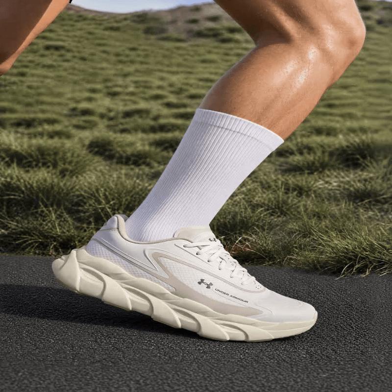 Under Armour Men s Running Shoes 6008994-300 40.5