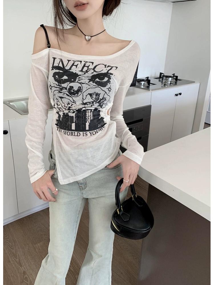 Chic Hollow Off-Shoulder Long-Sleeve Sun Protection Top for Women - Slim Fit, Flattering Early Autumn Style