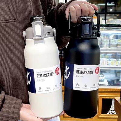 Sale 1800ML Thermal Water Bottle Big Cap With Straw Stainless Thermos Cold and Water Bottle Good Sport Durable Durable