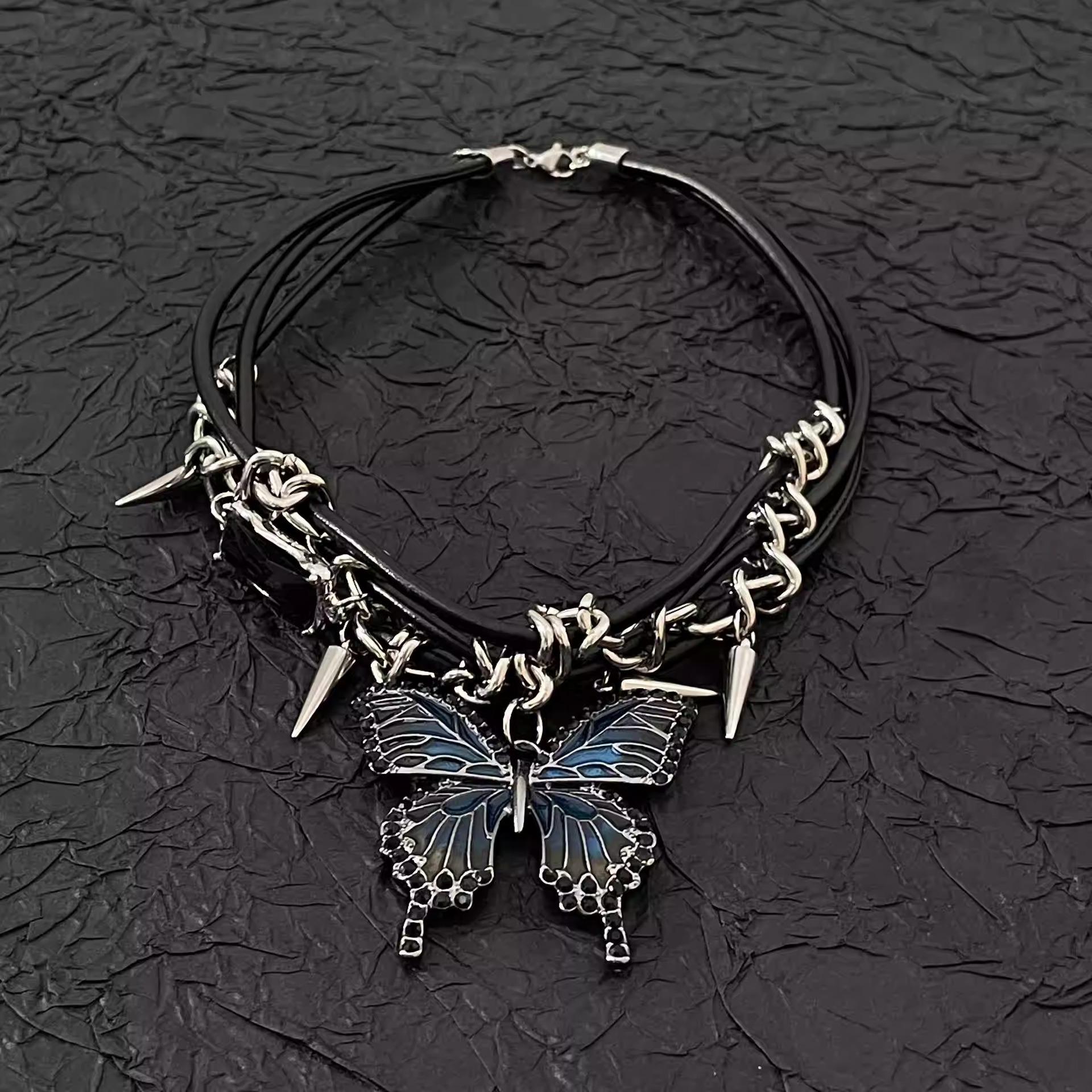 

Ожерелье на ключицу «Фиолетовая бабочка» — Элегантный женский чокер с роскошным дизайном, издание 2025 года