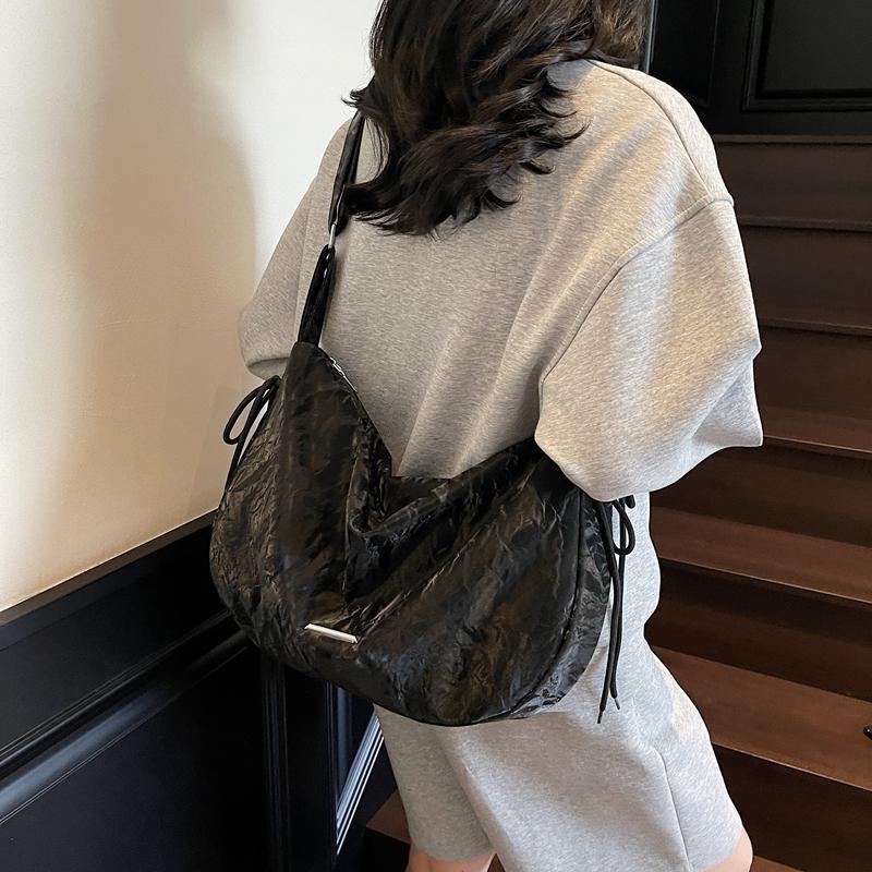 Large Capacity Bag Women's Solid Color Shoulder Crossbody Bag Student Class Commuter Hobo Bag