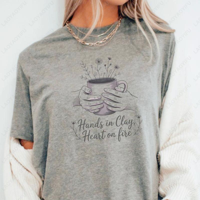 Female Potter Tshirt Hands In Clay Heart On Fire Cottagecore Ceramic Cotton Shirt Pottery Wheel Oneck Printed Tops Girls Gift