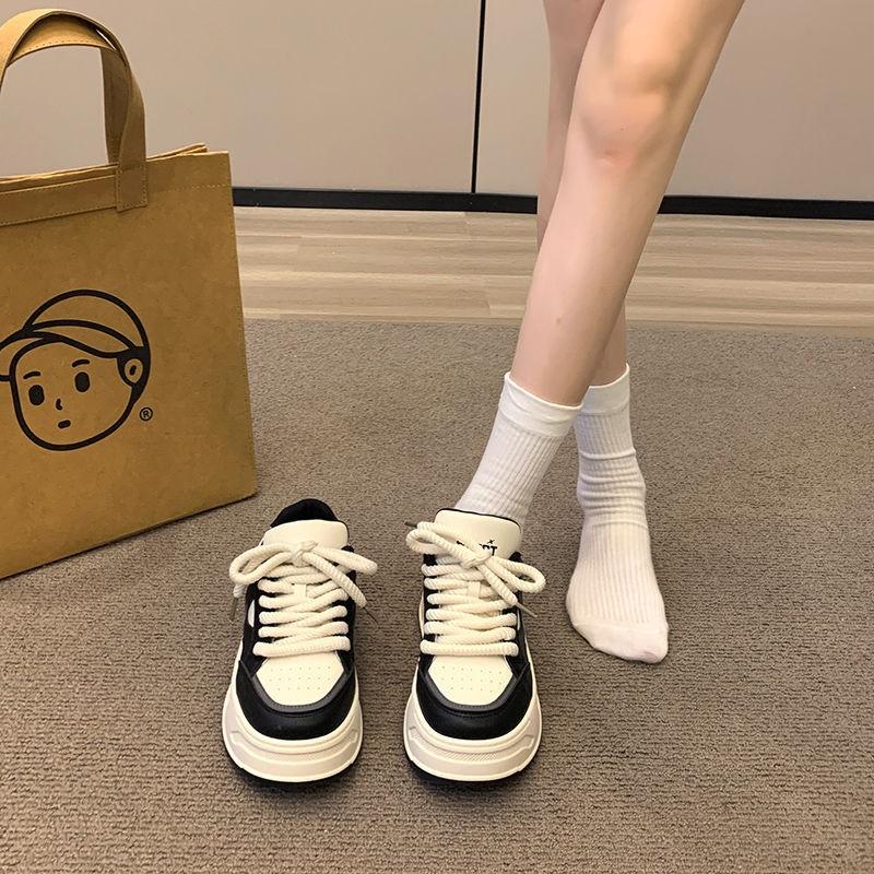 Super Fire Little White Shoes Women's Autumn Versatile Thick-soled High-end Board Shoes 2025 New Niche German Training Casual Sports Shoes