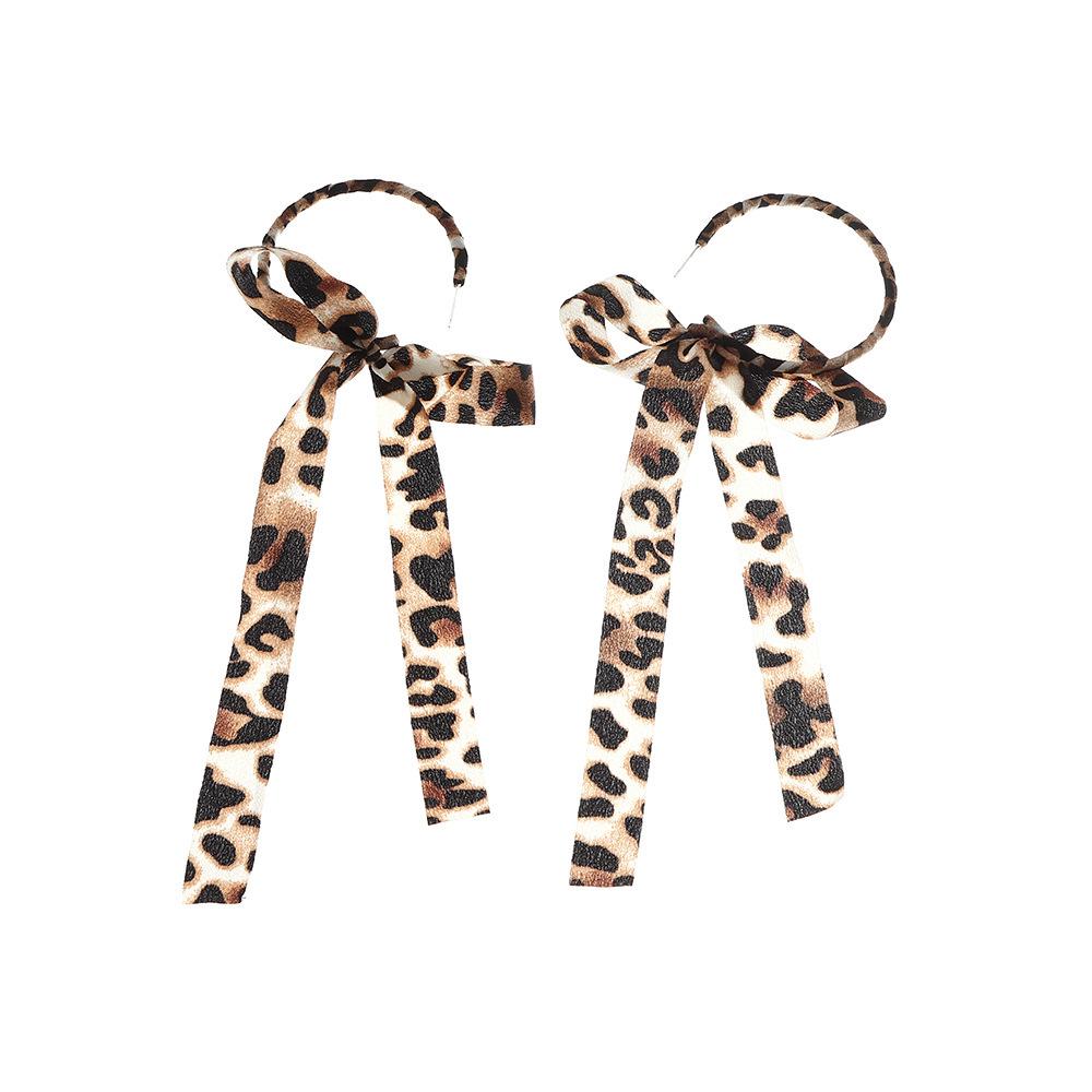 2026 High-End Retro Leopard Print Tassel Earrings – Bold & Exaggerated Ear Cuffs for Women