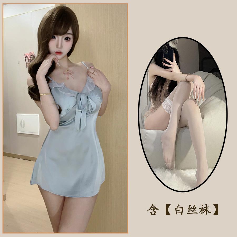 Sexy Lingerie French Sexy Nightdress Deep V Suspender Lotus Leaf Lace Pure Desire Wind Bow Halter Pajamas