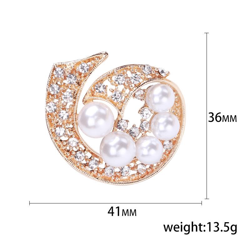 Fashion Flower Pearl Brooch, Alloy Electroplated Personalized Corsage, Women's Clothing Accessories