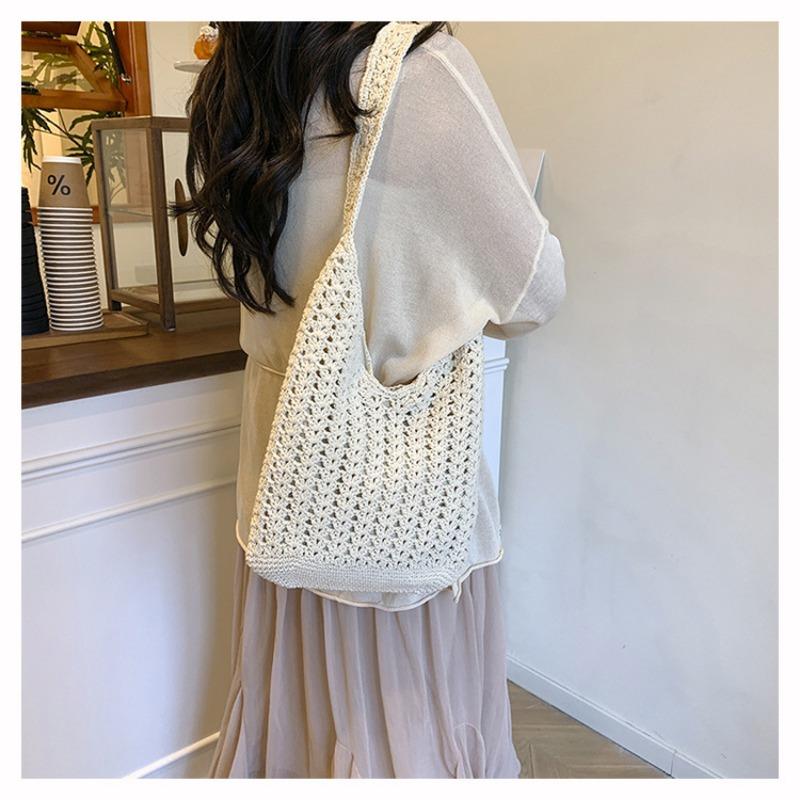 Spring Hollow Woven Bag Women's New Vacation Beach Bag Commuter Shoulder Tote Bag Knitted Bag