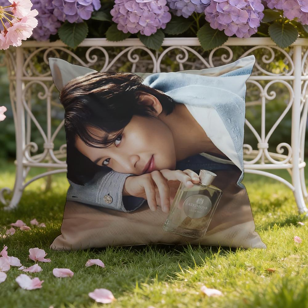Ji C-Chang W-Wook Cushion Cover Home & Car Dual-Scene Pillow Cover: Reversible for Premium Comfort