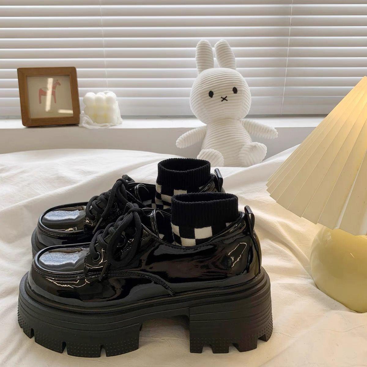 

Fashion Mary Jane summer small leather shoes women s British style 2025 new loafers black lace-up platform shoes 35