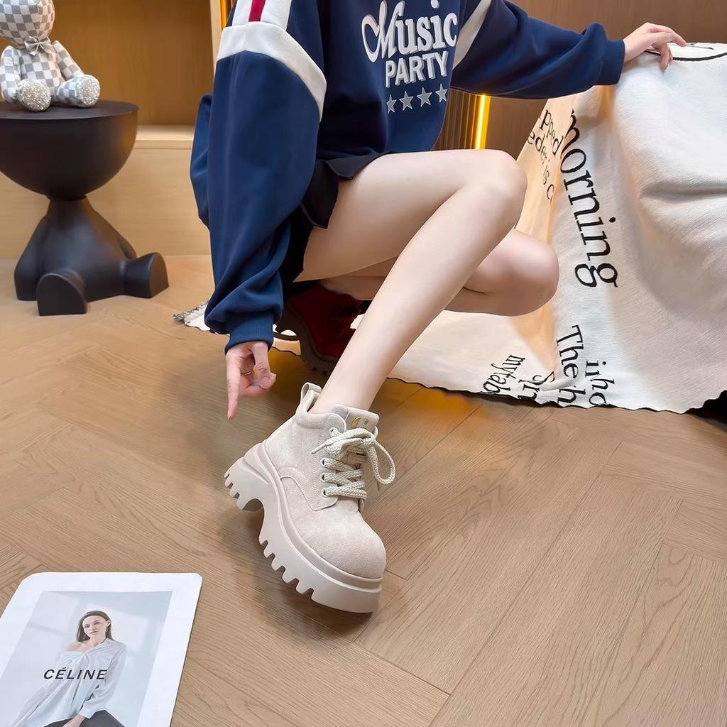 Martin boots women's autumn 2025 new summer breathable leather rhubarb boots British style versatile platform short boots