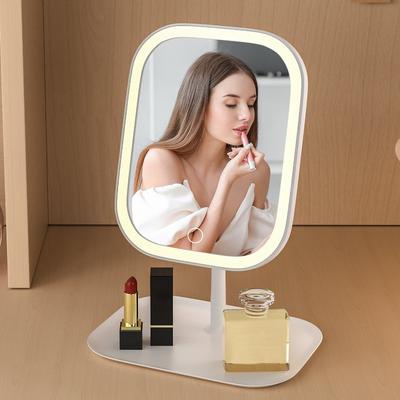 Instrumente pentru machiaj și accesorii – Oglinzi pentru machiaj