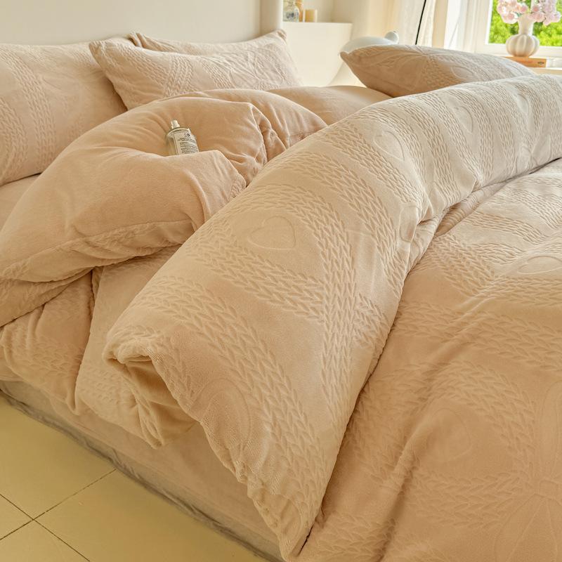 Milk Fleece Four-piece Set, Thickened Carved Fleece, Bed Sheet Quilt Cover, Bed Three-piece Set