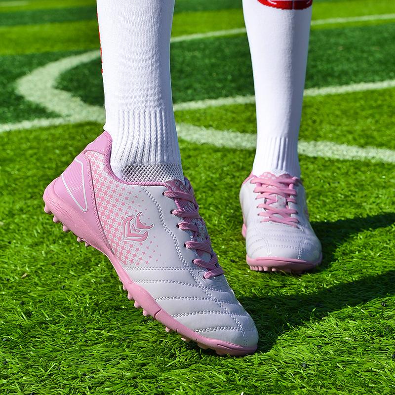 Unisex Leather Rubber Soft Bottom Short Nail Football Boots Youth Competition Professional Football Shoes